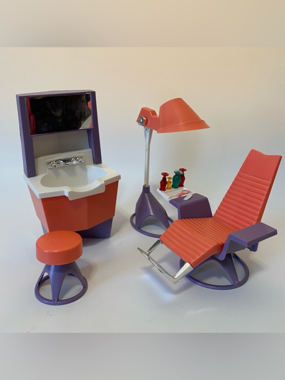 Vintage Topper Toys Dawn's Beauty Parlor Doll Playset 1970’s